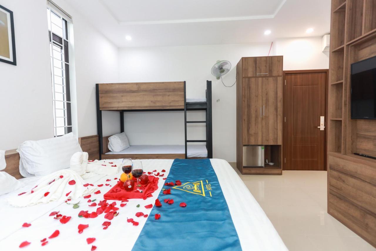 Hoc Huong Hotel Куинён Экстерьер фото