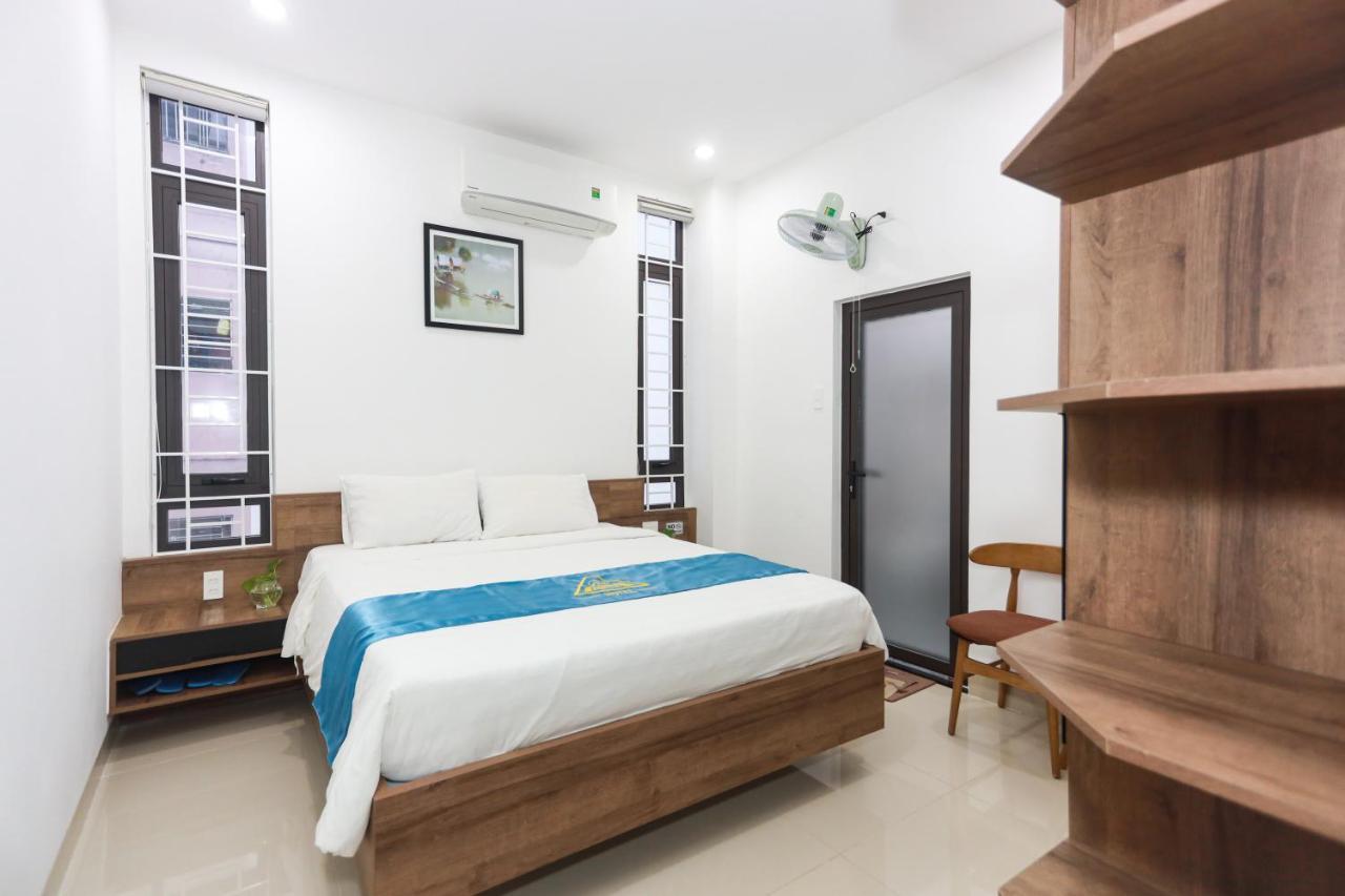 Hoc Huong Hotel Куинён Экстерьер фото