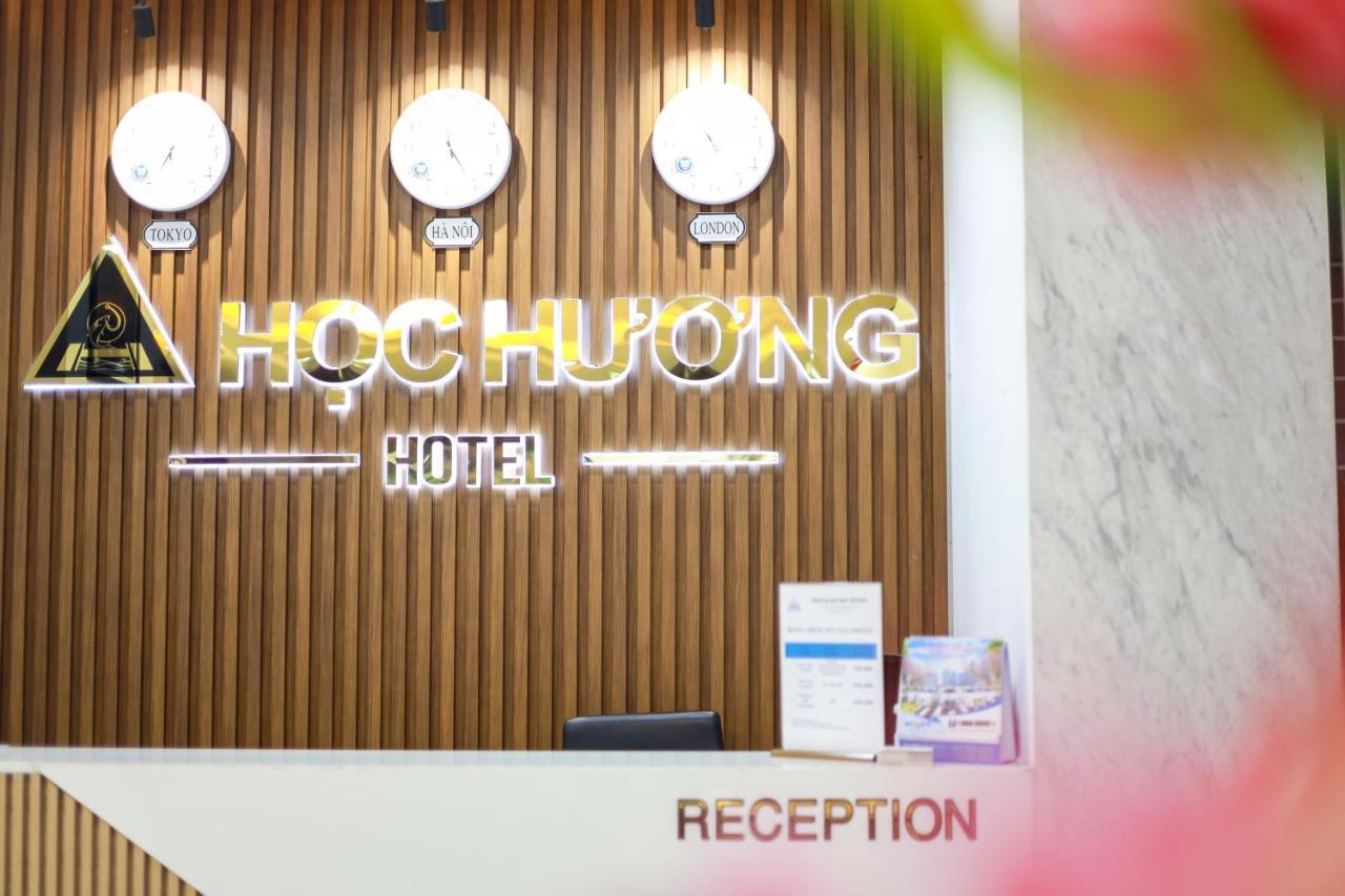 Hoc Huong Hotel Куинён Экстерьер фото